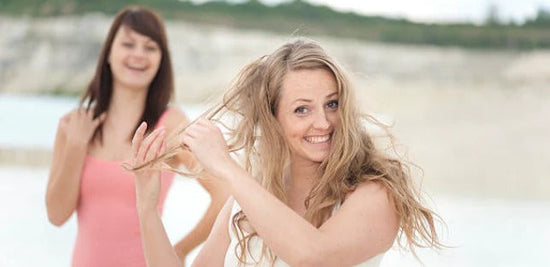 Frizzology 101: 
How Humidity Hijacks Your Hair - And How You Fight Back